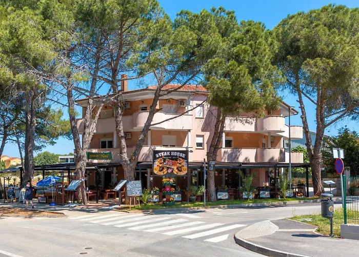 Senad - Veliki - Mpolo Apartament *